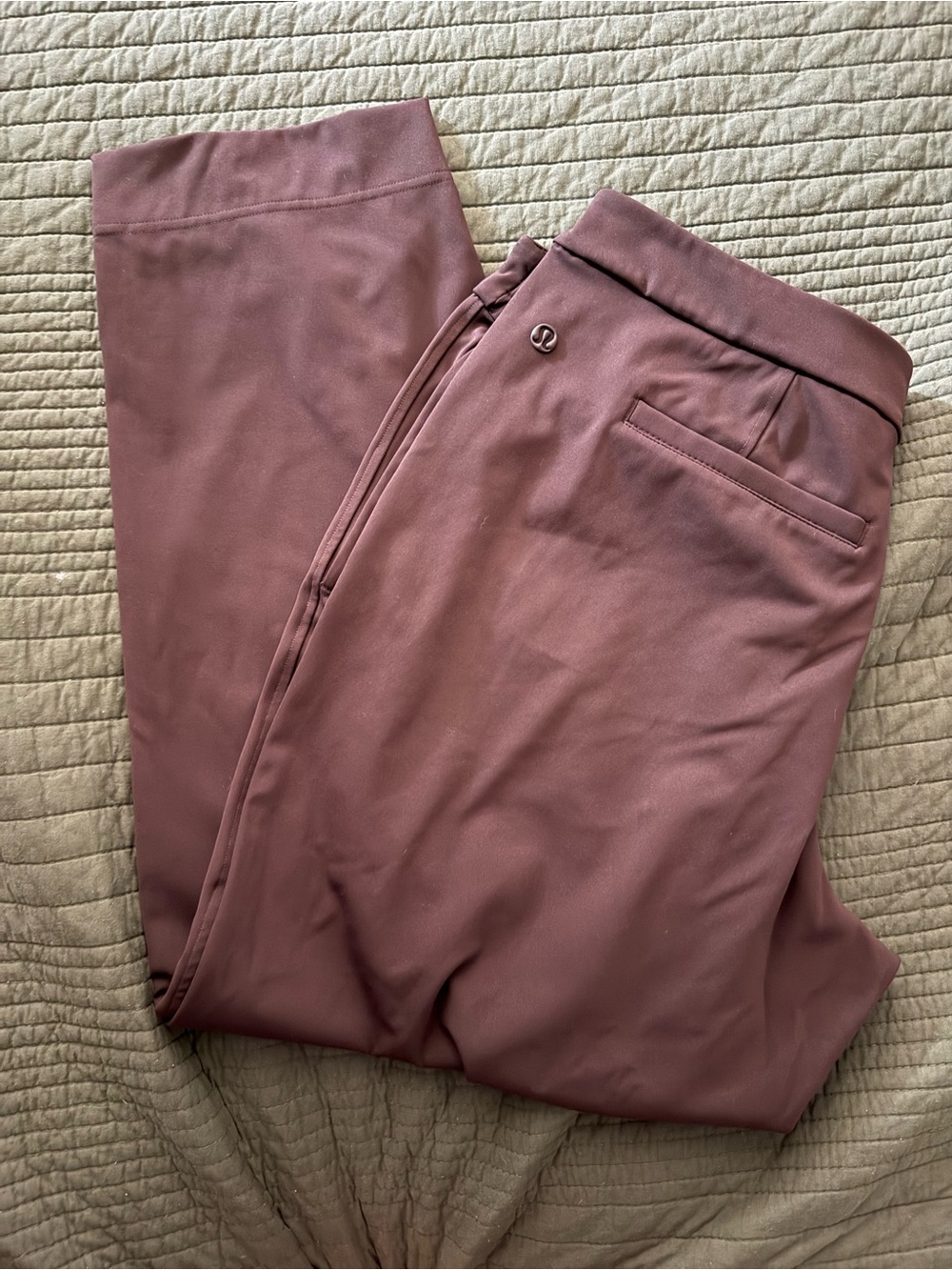lululemon athletica Straight-Leg Performance Pants — chocolate brown sz XL